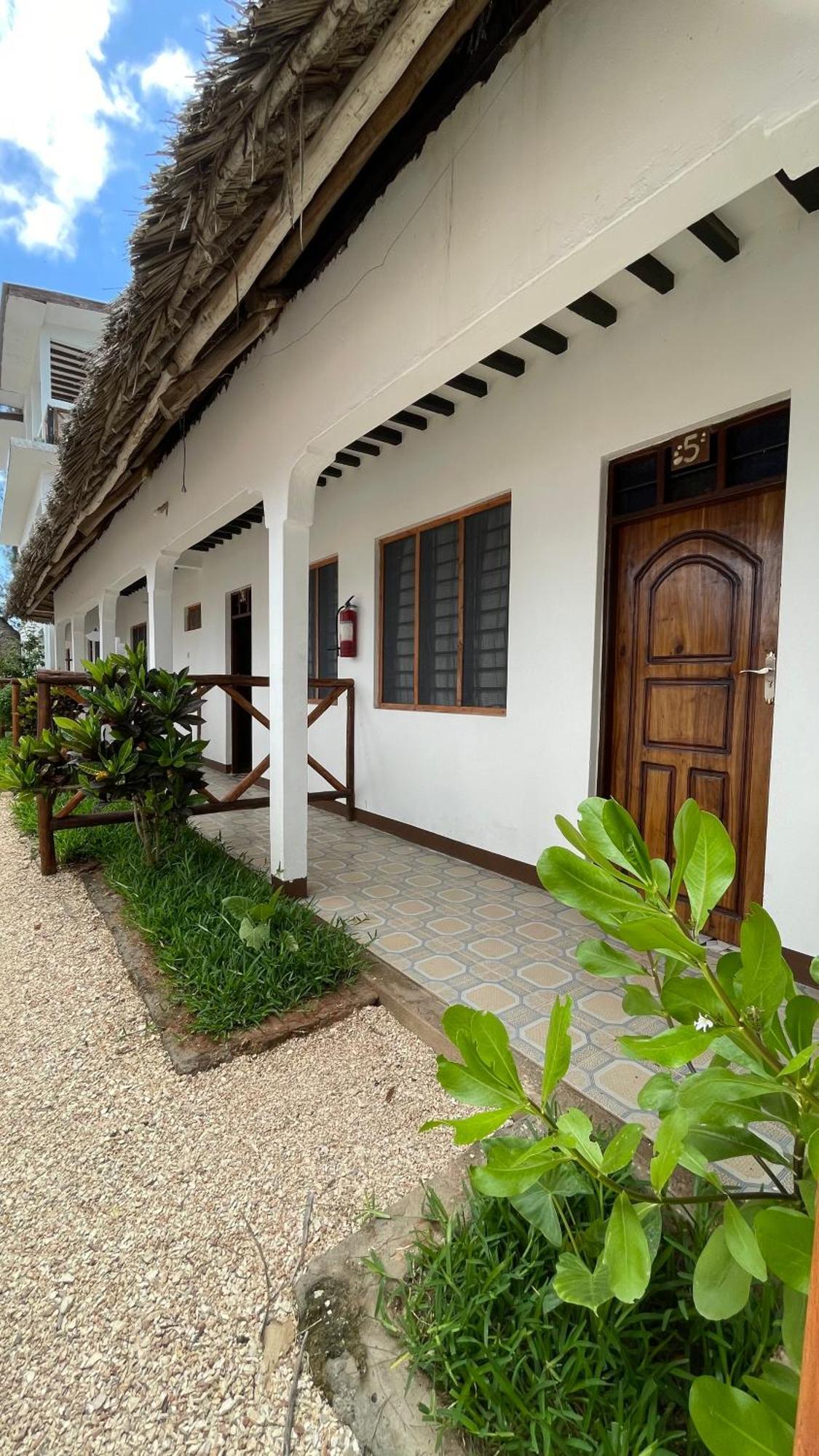 Aquarium Beach House 南威 外观 照片